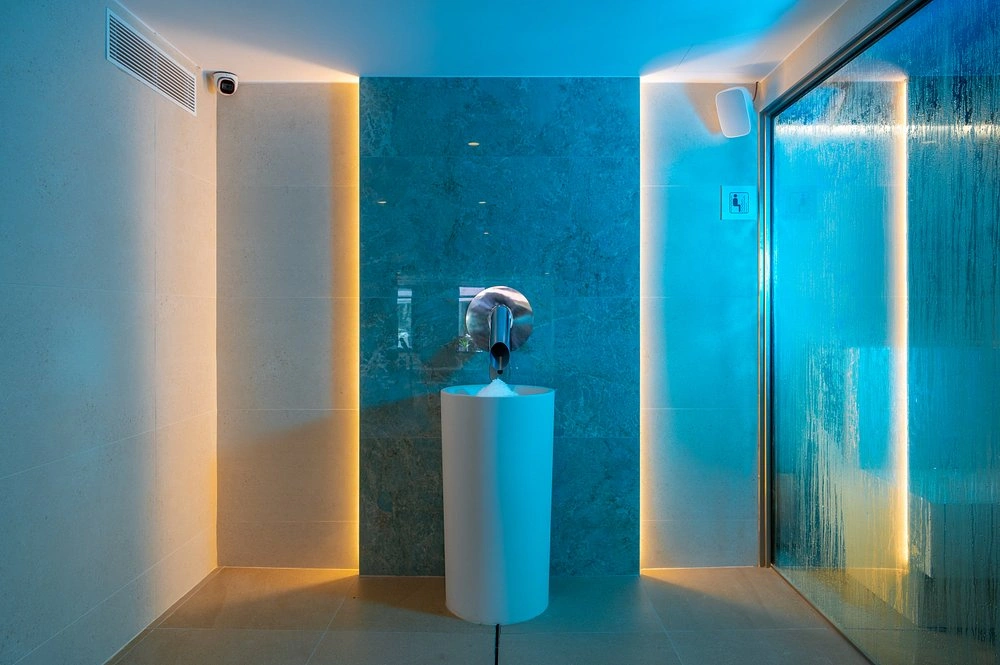 AQUA Hotel The Breeze & Spa