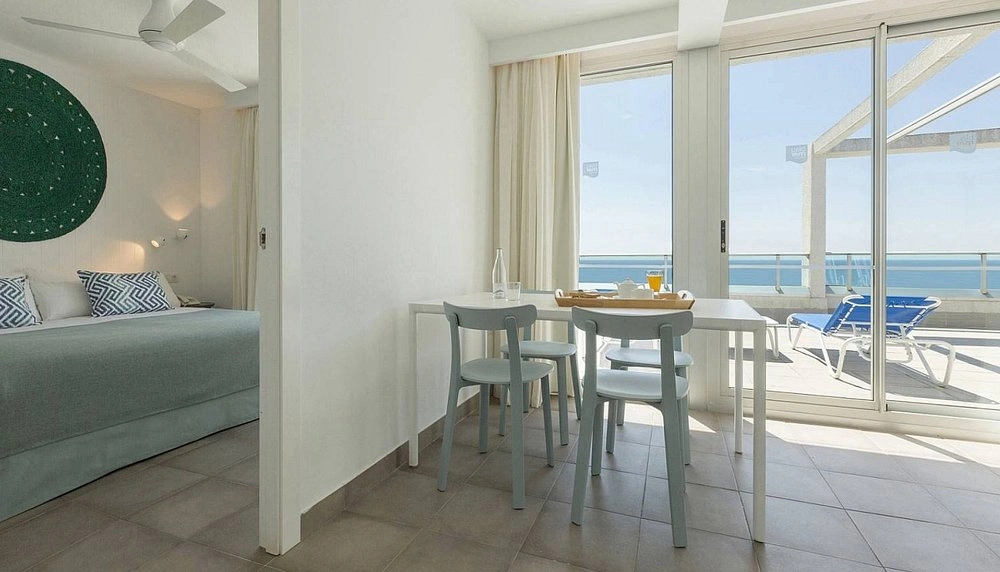Blaumar Hotel
