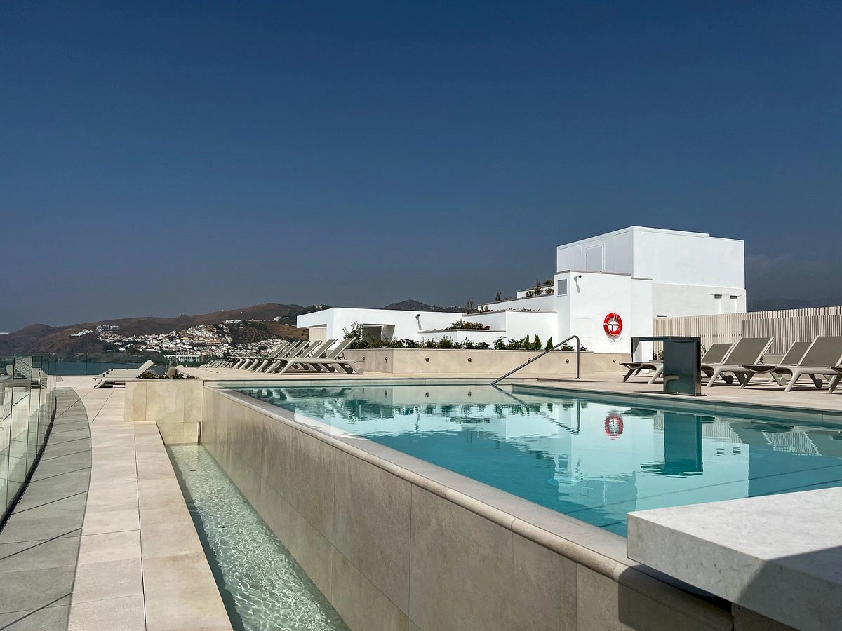 Perla Marina Hotel & Apartamentos