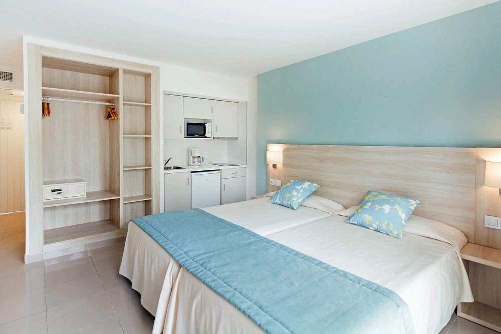 HSM S'Olivera Hotel & Apartments