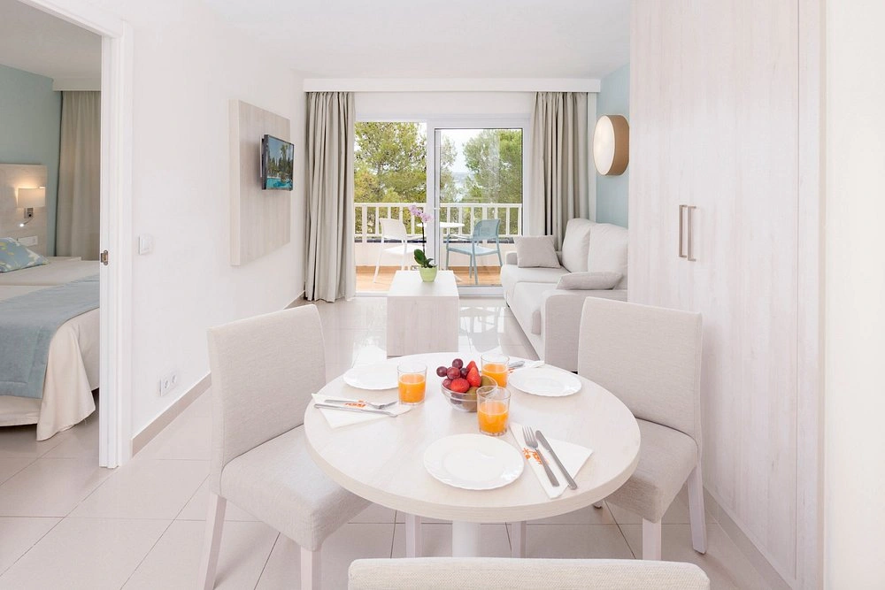 HSM S'Olivera Hotel & Apartments