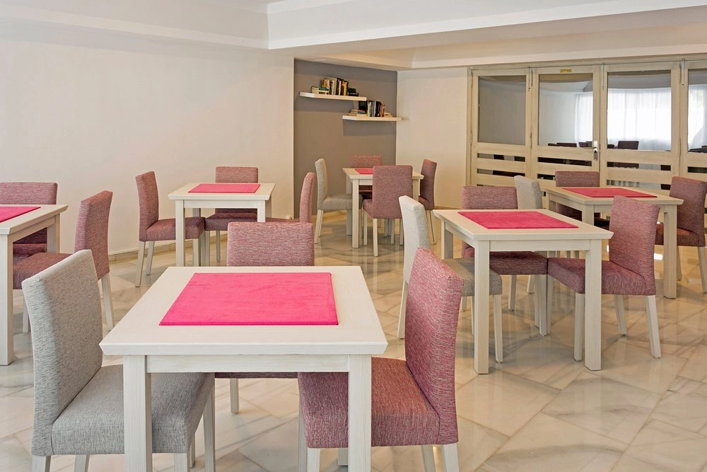 HSM S'Olivera Hotel & Apartments