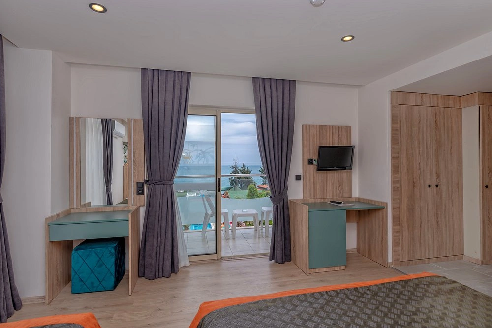 Lims Bona Dea Beach Hotel